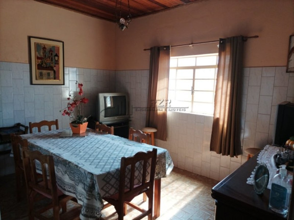 Imagem Casa com 3 Quartos à Venda, 1 m² em Centro - Luís Antônio