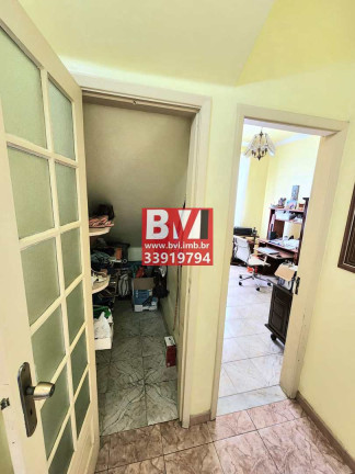 Imagem Casa com 5 Quartos à Venda, 224 m² em Vila Kosmos - Rio De Janeiro Imagem Casa com 5 Quartos à Venda, 224 m² em Vila Kosmos - Rio De Janeiro