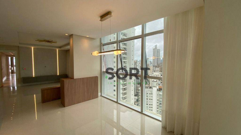 Imagem Apartamento com 4 Quartos para Alugar, 144 m² em Centro - Balneário Camboriú Imagem Apartamento com 4 Quartos para Alugar, 144 m² em Centro - Balneário Camboriú