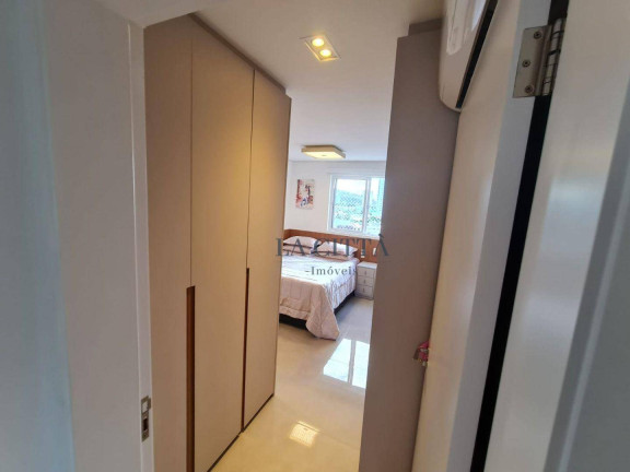 Imagem Apartamento com 3 Quartos à Venda, 104 m² em Fazenda - Itajaí Imagem Apartamento com 3 Quartos à Venda, 104 m² em Fazenda - Itajaí