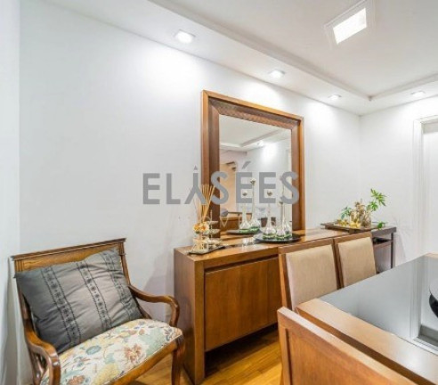 Imagem Casa com 4 Quartos à Venda, 320 m² em Jardim Prudência - São Paulo