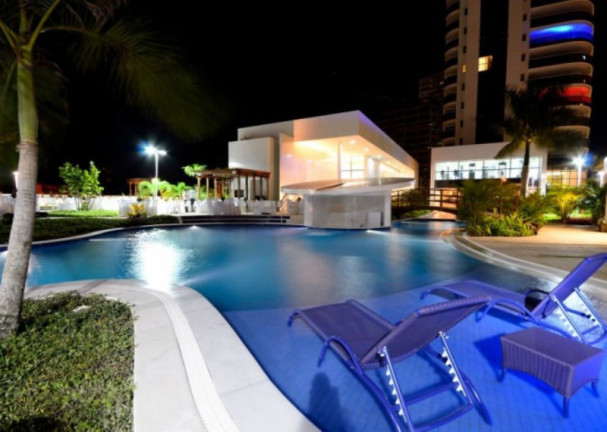 Imagem Apartamento com 4 Quartos à Venda, 335 m²