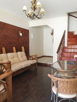 Imagem Casa com 2 Quartos à Venda, 60 m² em Agriões - Teresópolis Imagem Casa com 2 Quartos à Venda, 60 m² em Agriões - Teresópolis