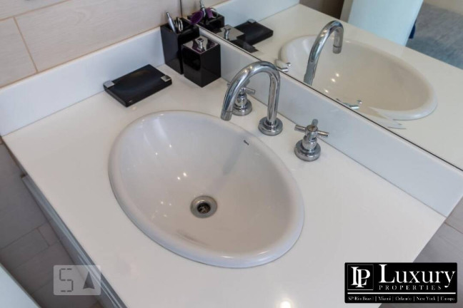 Imagem Apartamento com 3 Quartos à Venda, 253 m² em Alphaville Industrial - Barueri Imagem Apartamento com 3 Quartos à Venda, 253 m² em Alphaville Industrial - Barueri