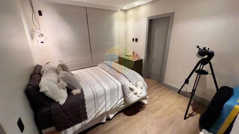 Imagem Apartamento com 3 Quartos à Venda, 184 m² em Centro - Balneário Camboriú