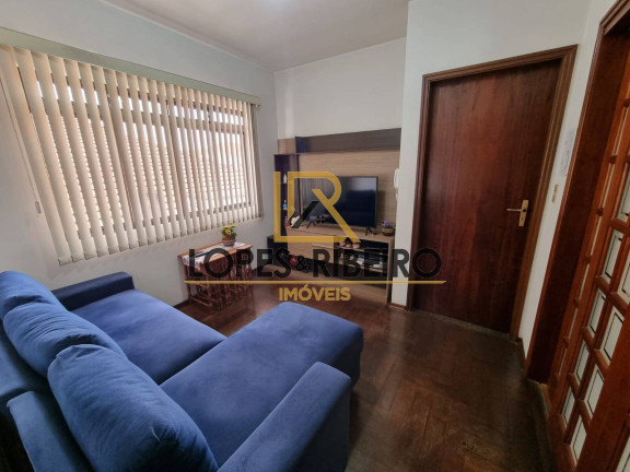 Sobrado com 3 Quartos à Venda, 176 m² em Centro - Botucatu