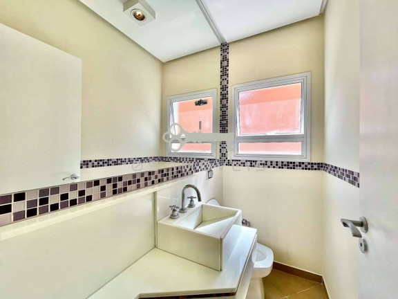 Imagem Casa de Condomínio com 4 Quartos à Venda,  em Jardim Indaiá - Embu Das Artes
