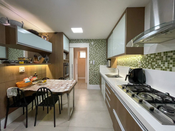 Imagem Apartamento com 4 Quartos à Venda, 193 m² em Praia Do Canto - Vitória Imagem Apartamento com 4 Quartos à Venda, 193 m² em Praia Do Canto - Vitória