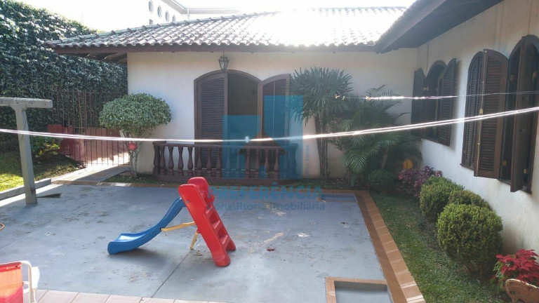 Imagem Casa com 6 Quartos à Venda, 416 m² em Oficinas - Ponta Grossa