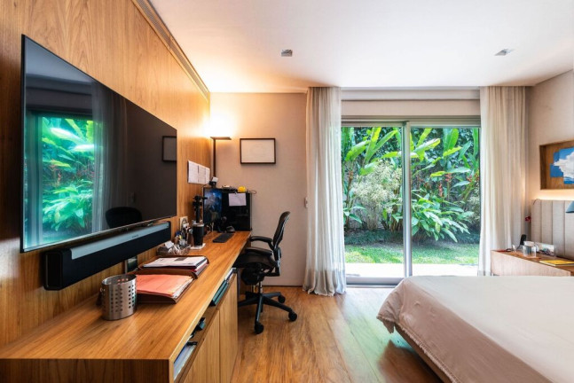 Imagem Casa com 3 Quartos à Venda, 628 m² em Alto De Pinheiros - São Paulo Imagem Casa com 3 Quartos à Venda, 628 m² em Alto De Pinheiros - São Paulo