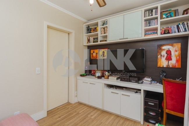 Imagem Apartamento com 3 Quartos à Venda, 95 m² em Mont Serrat - Porto Alegre Imagem Apartamento com 3 Quartos à Venda, 95 m² em Mont Serrat - Porto Alegre