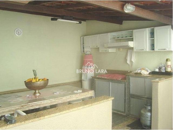 Imagem Casa com 4 Quartos à Venda, 222 m² em Centro - Igarapé Imagem Casa com 4 Quartos à Venda, 222 m² em Centro - Igarapé