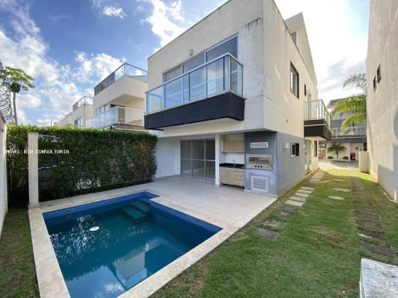 Imagem Casa com 3 Quartos à Venda, 268 m² em Rio De Janeiro Imagem Casa com 3 Quartos à Venda, 268 m² em Rio De Janeiro