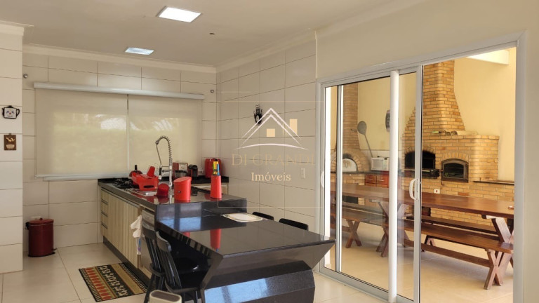 Imagem Casa com 6 Quartos à Venda, 529 m² em Alpes De Guararema - Guararema