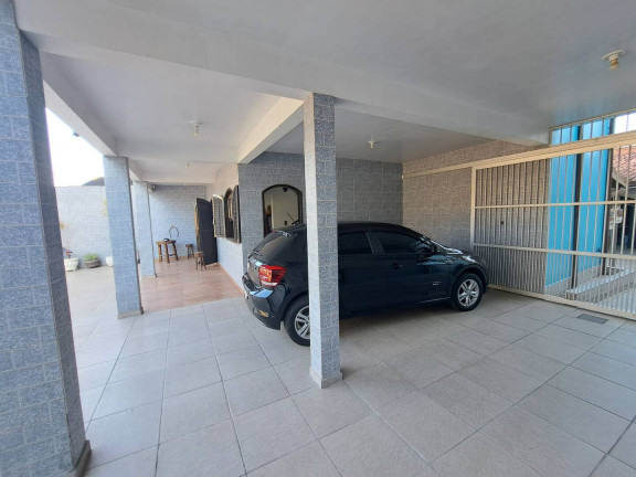 Imagem Sobrado com 5 Quartos à Venda, 330 m² em Balneário Santa Terezinha - Pontal Do Paraná Imagem Sobrado com 5 Quartos à Venda, 330 m² em Balneário Santa Terezinha - Pontal Do Paraná