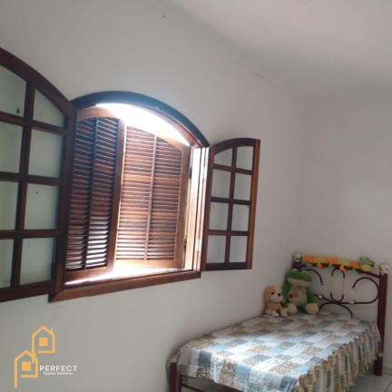 Imagem Casa com 3 Quartos à Venda, 103 m² em Parque São Cristóvão - Taubaté