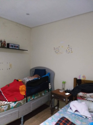 Imagem Casa com 7 Quartos à Venda, em Jd Campanario - Diadema Imagem Casa com 7 Quartos à Venda, em Jd Campanario - Diadema