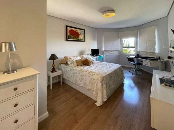 Imagem Casa com 5 Quartos à Venda, 610 m² em Vila Santo Antônio - Cotia Imagem Casa com 5 Quartos à Venda, 610 m² em Vila Santo Antônio - Cotia