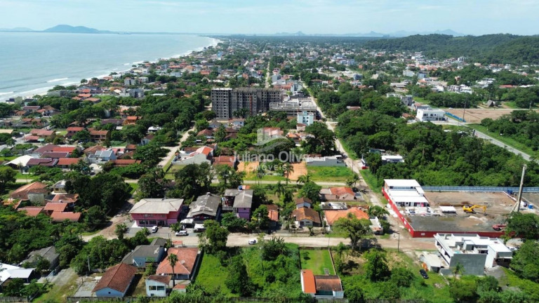 Imagem Casa com 6 Quartos à Venda, 150 m² em Centro - Itapoá Imagem Casa com 6 Quartos à Venda, 150 m² em Centro - Itapoá