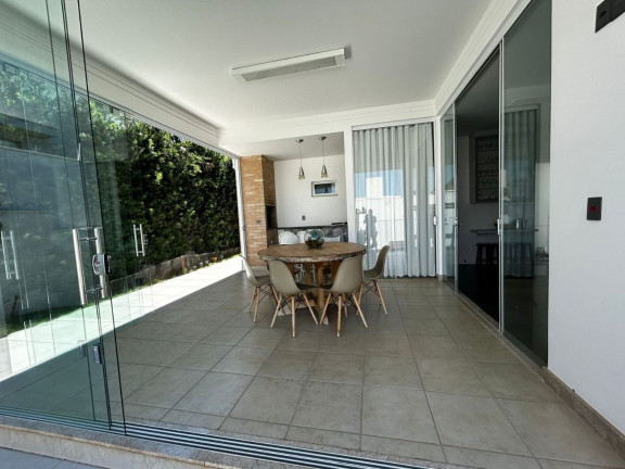 Imagem Casa de Condomínio com 3 Quartos à Venda, 241 m² em Granja Marileusa - Uberlândia