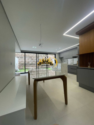 Casa de Condomínio com 3 Quartos à Venda, 152 m² em Alphaville - Santana De Parnaíba
