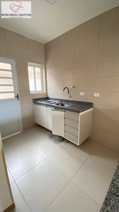 Imagem Sobrado com 2 Quartos para Alugar, em Balneário Dos Golfinhos - Caraguatatuba Imagem Sobrado com 2 Quartos para Alugar, em Balneário Dos Golfinhos - Caraguatatuba