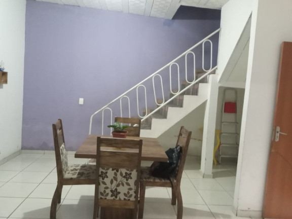 Casa com 5 Quartos à Venda, 150 m² em Santa Cruz - Betim