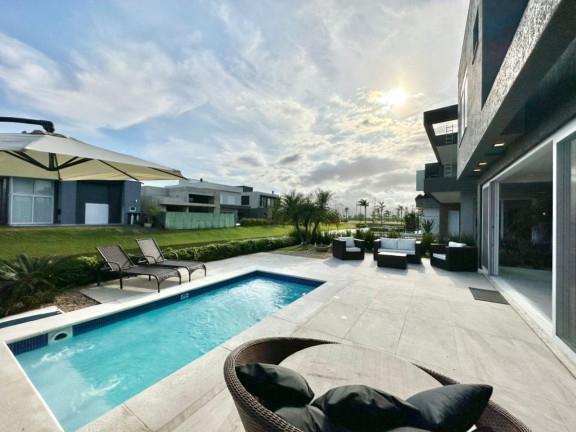 Imagem Casa com 4 Quartos à Venda, em -- - Capao Da Canoa Imagem Casa com 4 Quartos à Venda, em -- - Capao Da Canoa