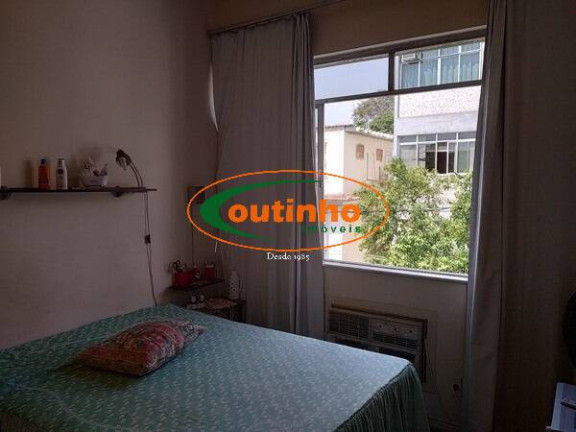Imagem Casa com 3 Quartos à Venda, 278 m² em Maracanã - Rio De Janeiro Imagem Casa com 3 Quartos à Venda, 278 m² em Maracanã - Rio De Janeiro