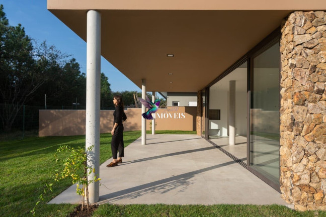 Imagem Casa de Condomínio com 4 Quartos à Venda, 330 m² em Vila Nova - Porto Alegre