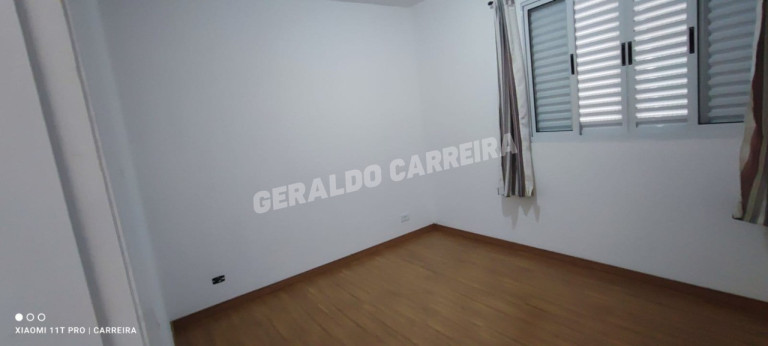 Imagem Sobrado com 3 Quartos à Venda, 180 m² em Jardim Dos Lagos - São Paulo