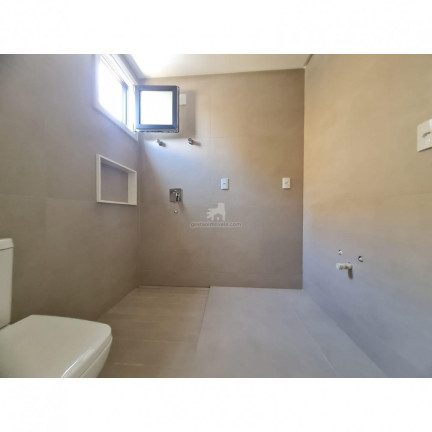 Imagem Casa com 4 Quartos à Venda, 286 m² em Santa Regina - Camboriú Imagem Casa com 4 Quartos à Venda, 286 m² em Santa Regina - Camboriú