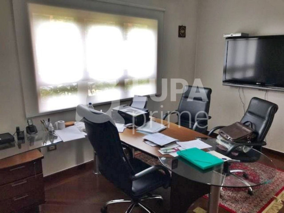 Imagem Casa com 4 Quartos para Alugar, 927 m² em Morada Dos Pássaros - Barueri Imagem Casa com 4 Quartos para Alugar, 927 m² em Morada Dos Pássaros - Barueri