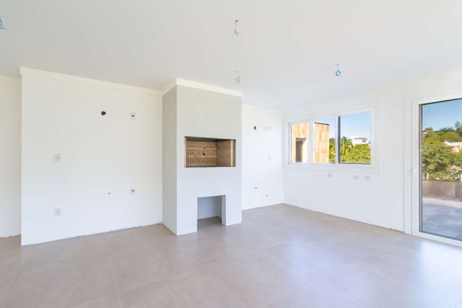 Imagem Casa com 6 Quartos à Venda, 800 m² em Três Figueiras - Porto Alegre Imagem Casa com 6 Quartos à Venda, 800 m² em Três Figueiras - Porto Alegre