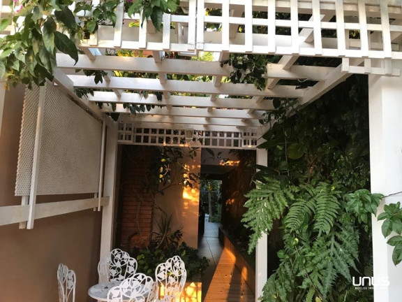 Imagem Casa com 4 Quartos à Venda,  em Centro - Florianópolis