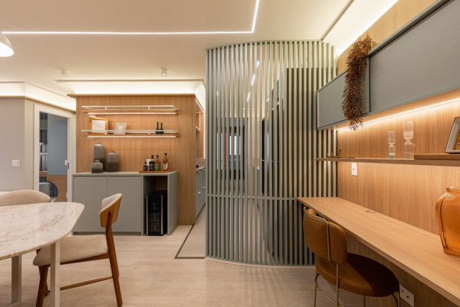 Imagem Apartamento com 2 Quartos à Venda, 164 m² em Ahú - Curitiba