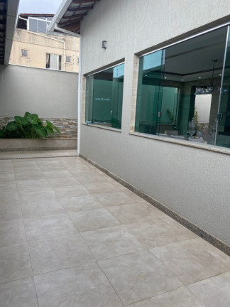 Imagem Casa com 4 Quartos à Venda, 300 m² em Santa Mônica - Belo Horizonte Imagem Casa com 4 Quartos à Venda, 300 m² em Santa Mônica - Belo Horizonte