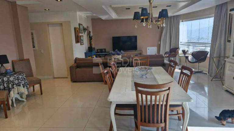 Imagem Apartamento com 4 Quartos à Venda, 213 m² em Centro - Balneário Camboriú Imagem Apartamento com 4 Quartos à Venda, 213 m² em Centro - Balneário Camboriú