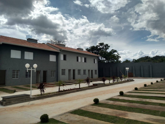 Imagem Casa com 2 Quartos à Venda, 58 m² em Jardim São Miguel - Bragança Paulista Imagem Casa com 2 Quartos à Venda, 58 m² em Jardim São Miguel - Bragança Paulista