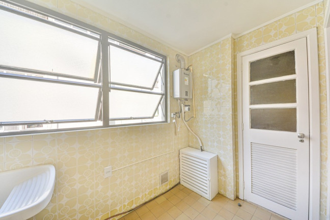 Imagem Apartamento com 3 Quartos à Venda, 100 m² em Moinhos De Vento - Porto Alegre Imagem Apartamento com 3 Quartos à Venda, 100 m² em Moinhos De Vento - Porto Alegre