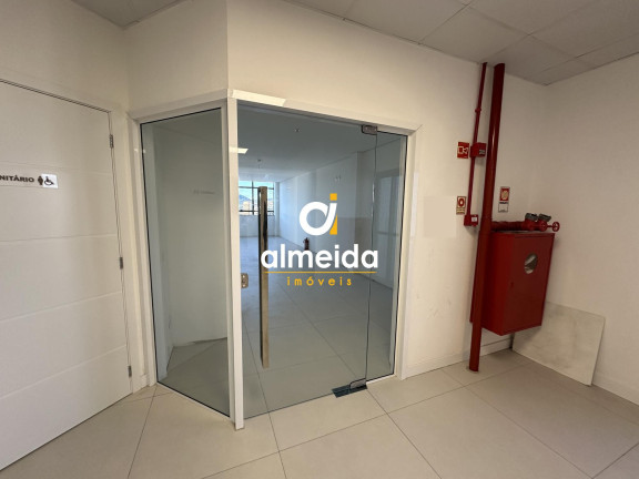 Imagem Sala Comercial à Venda, 171 m² em Centro - Santa Maria Imagem Sala Comercial à Venda, 171 m² em Centro - Santa Maria