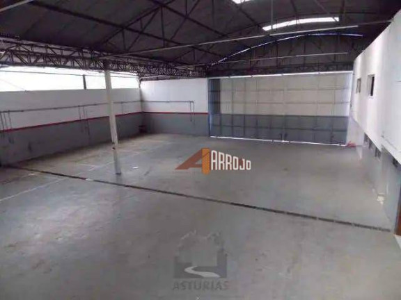 Galpão à Venda, 749 m² em Penha De França - São Paulo