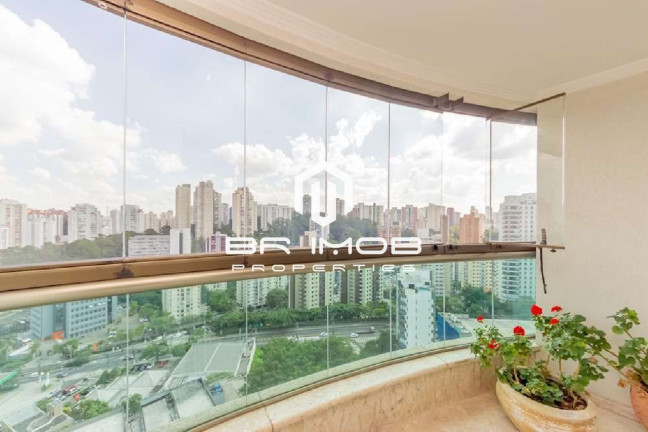 Imagem Imóvel com 4 Quartos à Venda, 228 m² em Vila Andrade - São Paulo