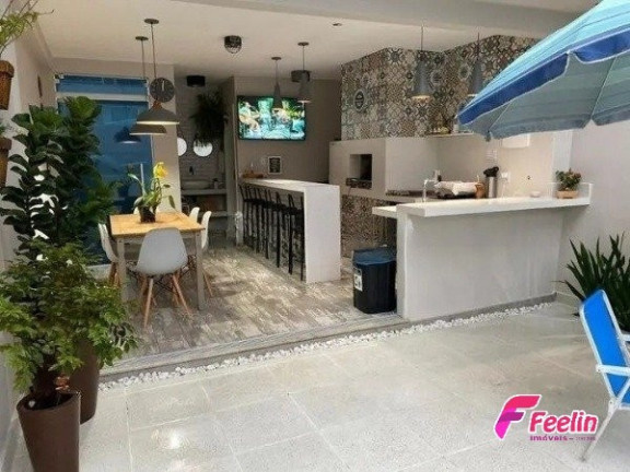 Imagem Casa com 4 Quartos à Venda, 170 m² em Coloninha - Florianópolis