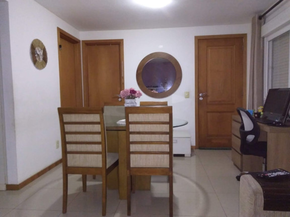 Imagem Imóvel com 2 Quartos à Venda, 57 m² em Vargem Pequena - Rio De Janeiro