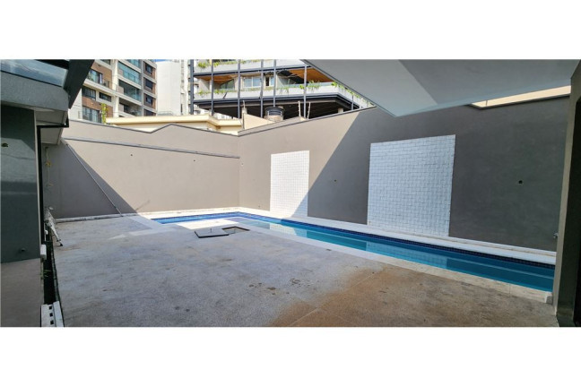 Imagem Casa com 5 Quartos à Venda,  em Alto De Pinheiros - São Paulo