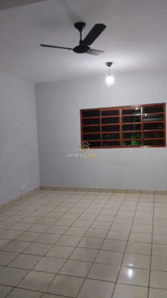 Imagem Sobrado com 4 Quartos à Venda, 208 m² em Vila Olegário Pinto - Caldas Novas Imagem Sobrado com 4 Quartos à Venda, 208 m² em Vila Olegário Pinto - Caldas Novas