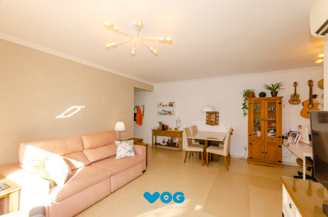 Imagem Imóvel com 3 Quartos à Venda, 127 m² em Petrópolis - Porto Alegre