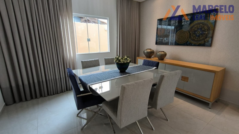 Imagem Casa com 3 Quartos à Venda, 247 m² em Candeias - Vitória Da Conquista Imagem Casa com 3 Quartos à Venda, 247 m² em Candeias - Vitória Da Conquista