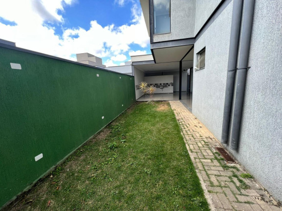 Imagem Casa com 4 Quartos à Venda, 310 m² em Piracangaguá - Taubaté Imagem Casa com 4 Quartos à Venda, 310 m² em Piracangaguá - Taubaté